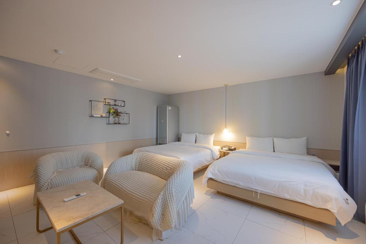 Hound Hotel Seomyeon-Beomcheon Busan Dış mekan fotoğraf